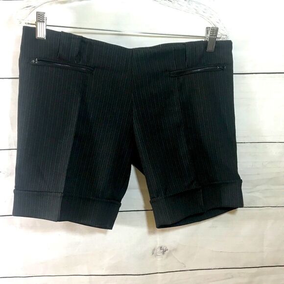 Angela Mele Milano Italian Cuffed Shorts-42/6 - Picture 1 of 7